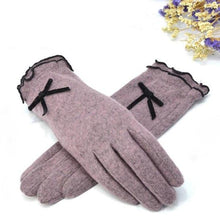 Load image into Gallery viewer, Women Full Finger Button Gloves
