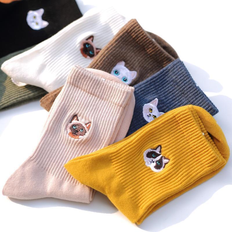 Embroidery Cotton Women Socks